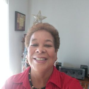 Meet your Posher, Phyllis